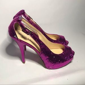 Guess Sequin Heel